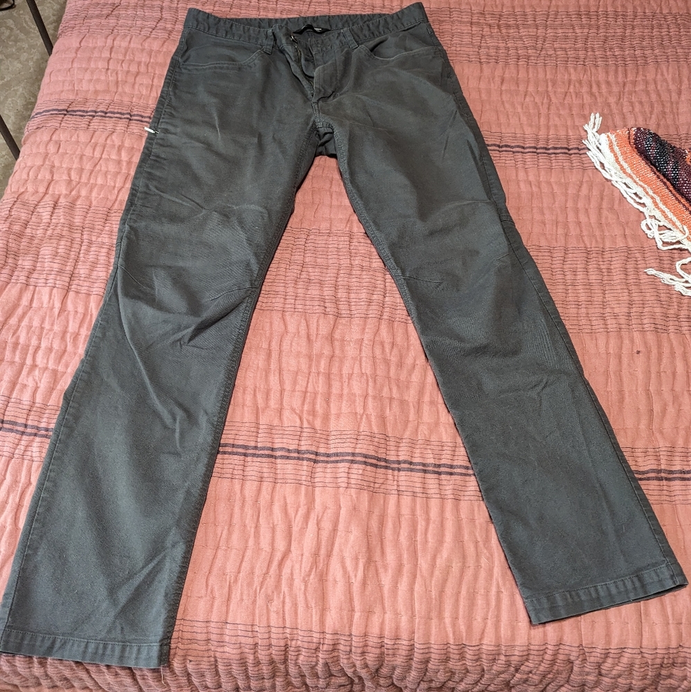 North Face commuter pants
